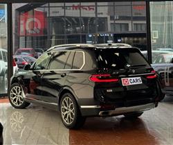 بي ام دبليو X7